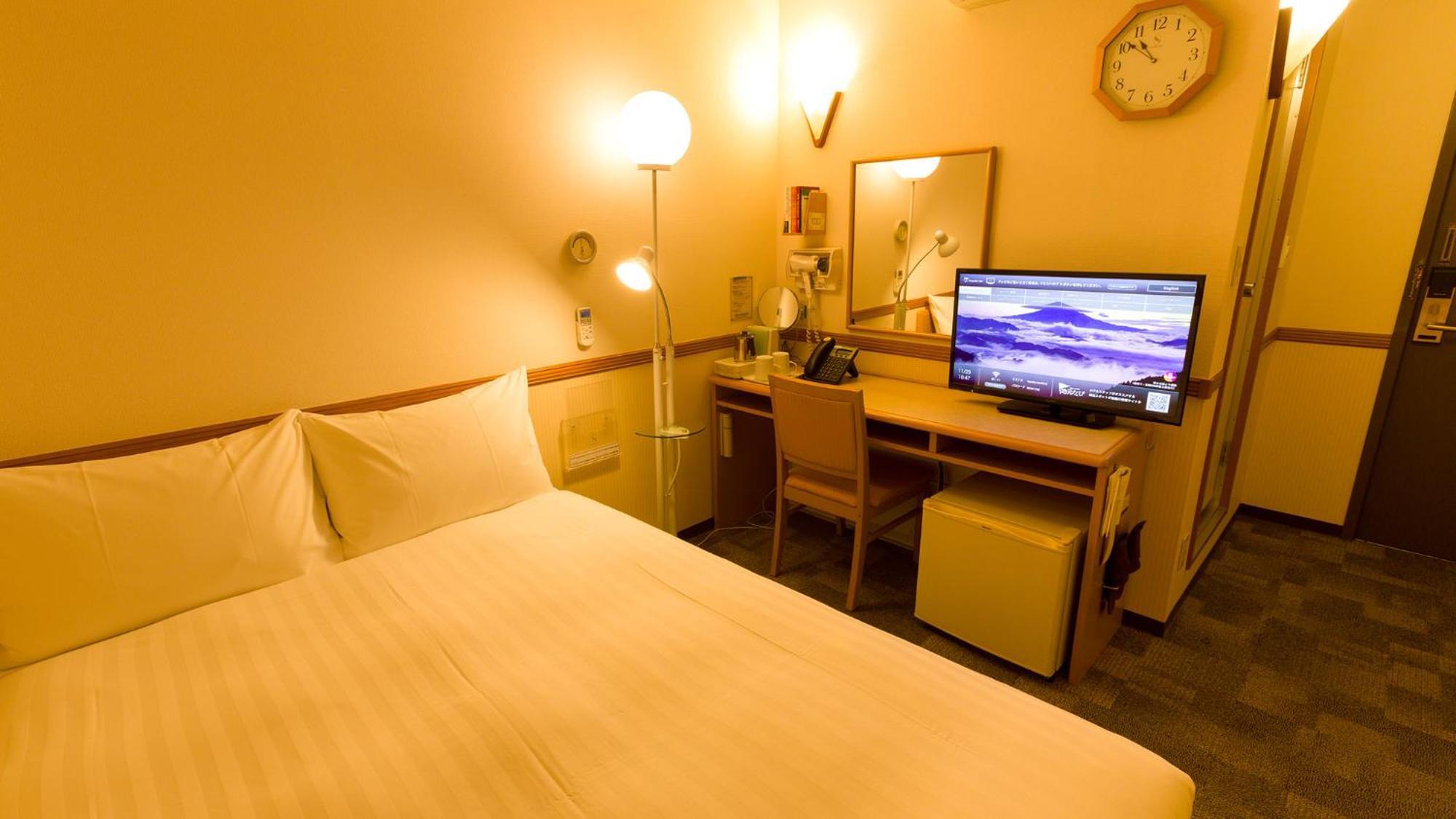 Toyoko Inn Nishitetsu Kurume Eki Higashi Guchi Room photo