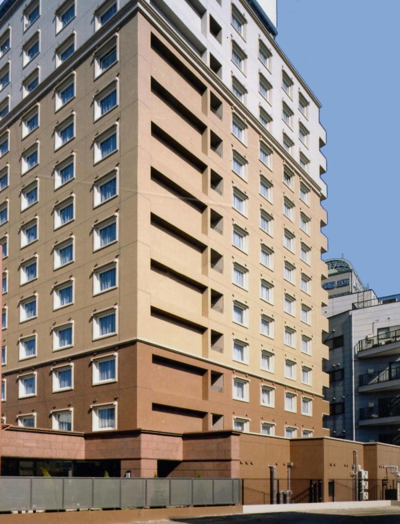 Toyoko Inn Nishitetsu Kurume Eki Higashi Guchi Exterior photo
